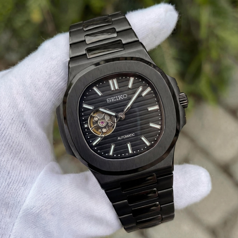 Mod | Nautilus Double Black Open Heart