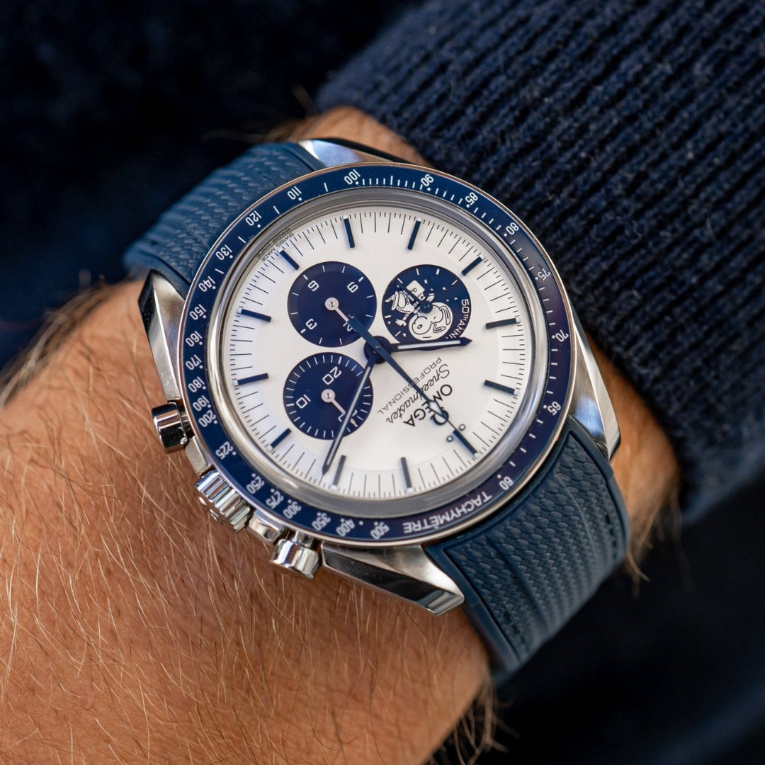 Speedmaster Snoopy - White Blue Dial