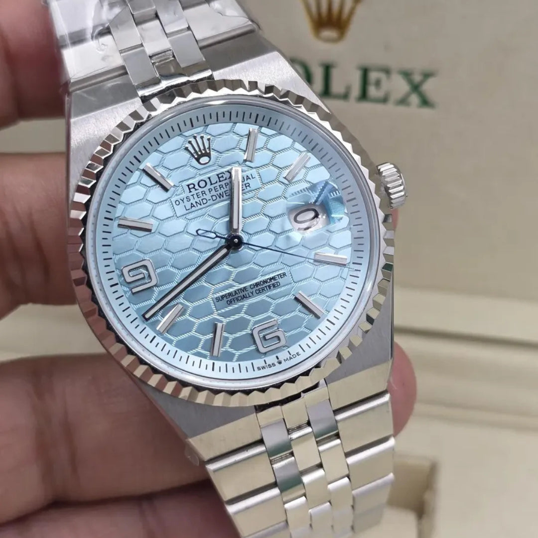 Land-Dweller - Ice Blue Honeycomb Dial Fluted Bezel
