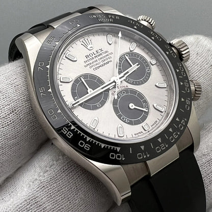 Daytona Ghost - Silver Dial Black Bezel