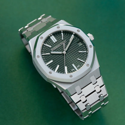 Oak Selfwinding - Green Dial