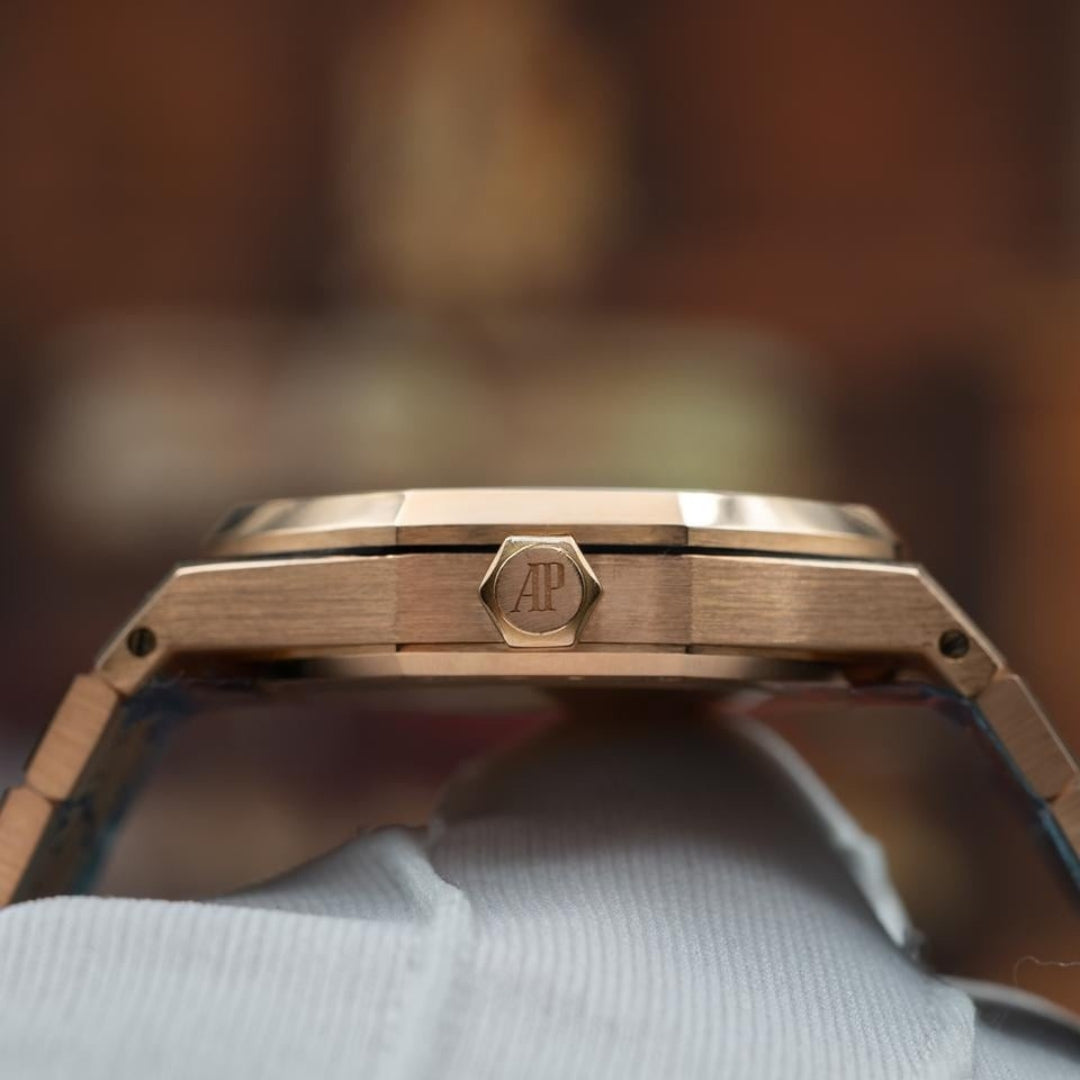 Oak Rose Gold - Black Dial