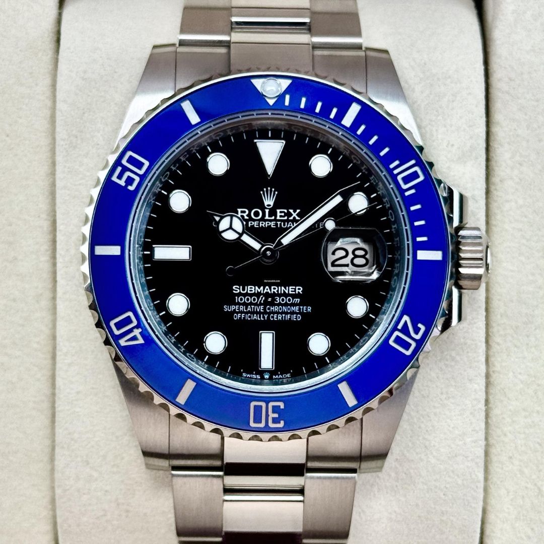 Mariner "Cookie Monster" - Black Dial Blue Bezel