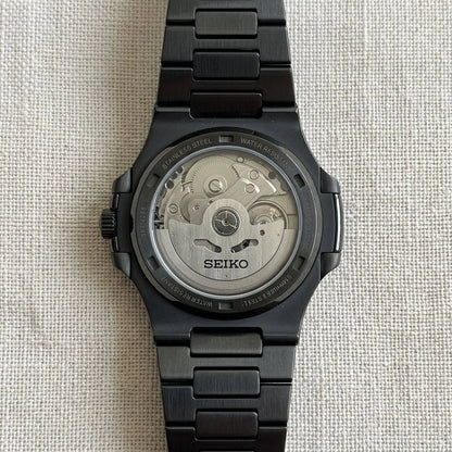 Moderia Double Black 05 Atras
