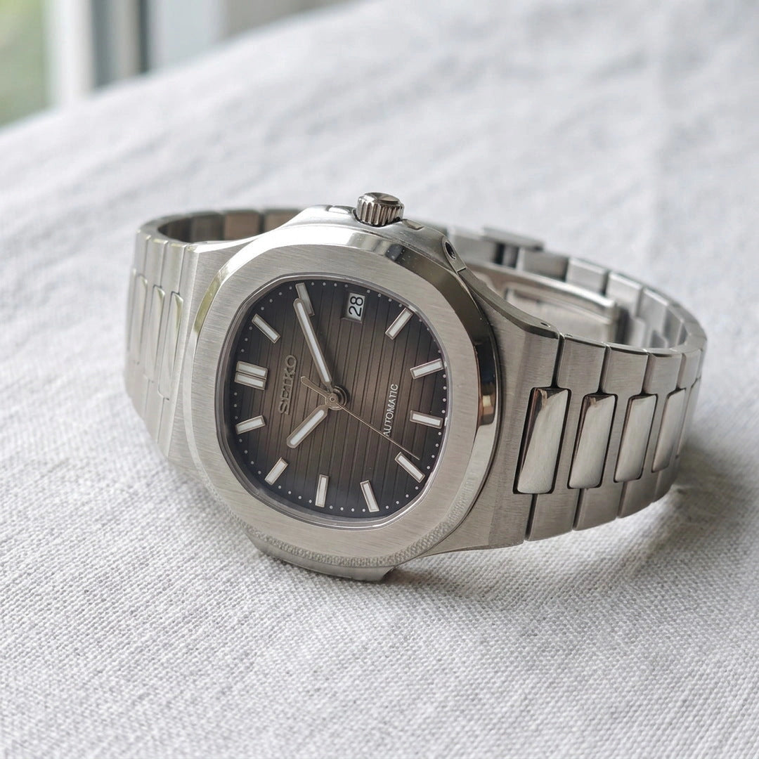 Nautilus Brown 04