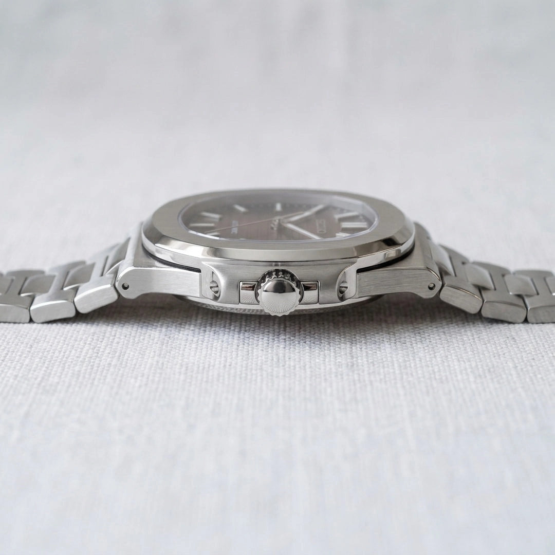 Nautilus Brown 05