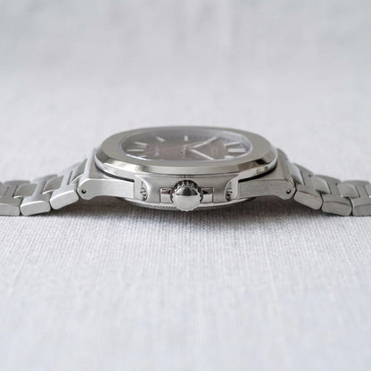 Nautilus Brown 05