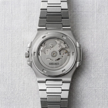 Nautilus Cream 06
