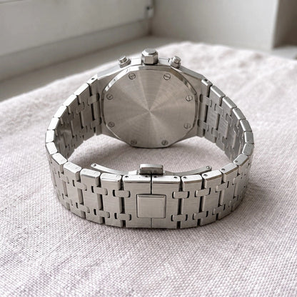 Royal Oak Black 06 Broche