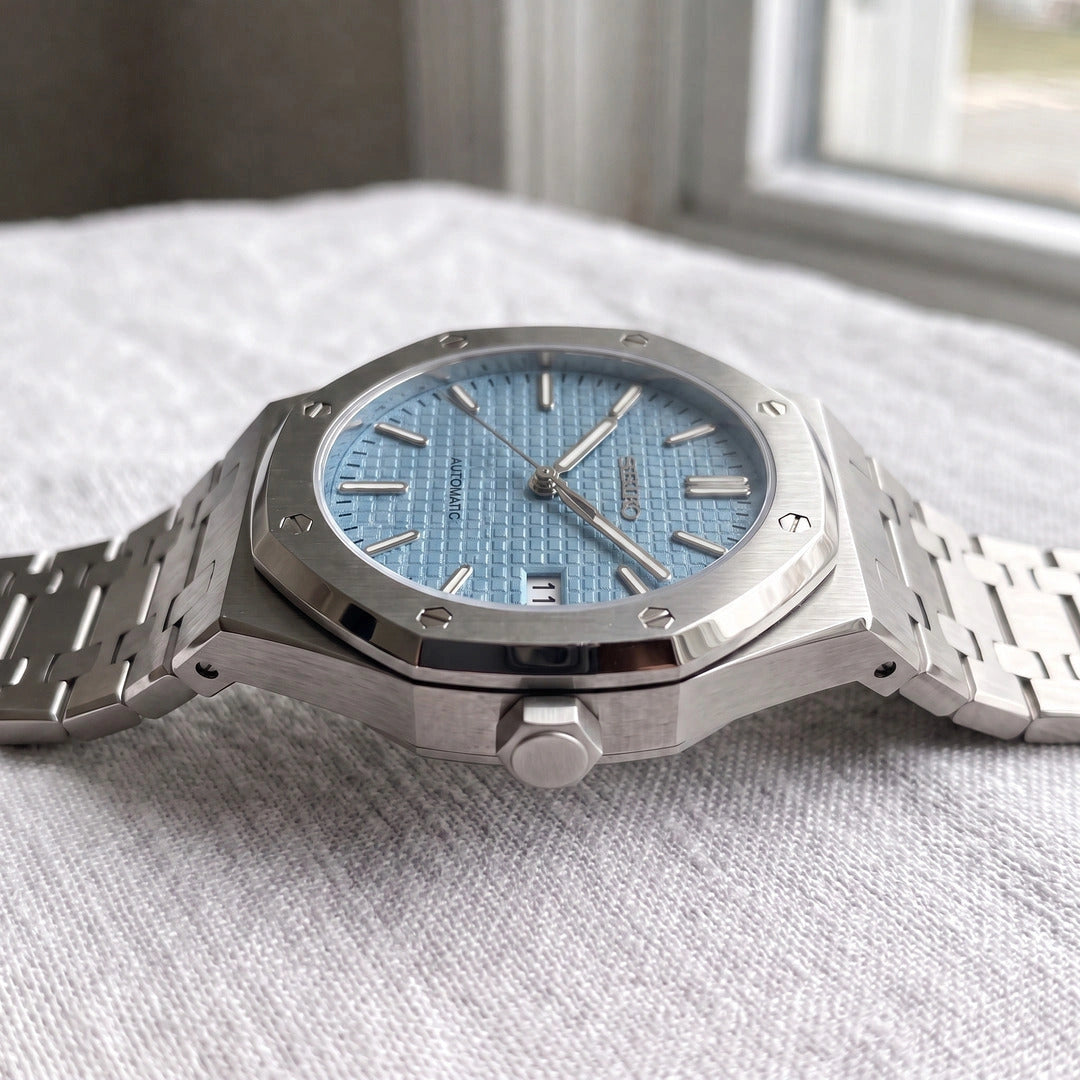 Mod | Royal Oak Ice Blue — Perfil, esfera alineada