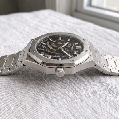 Royal Oak — perfil lateral