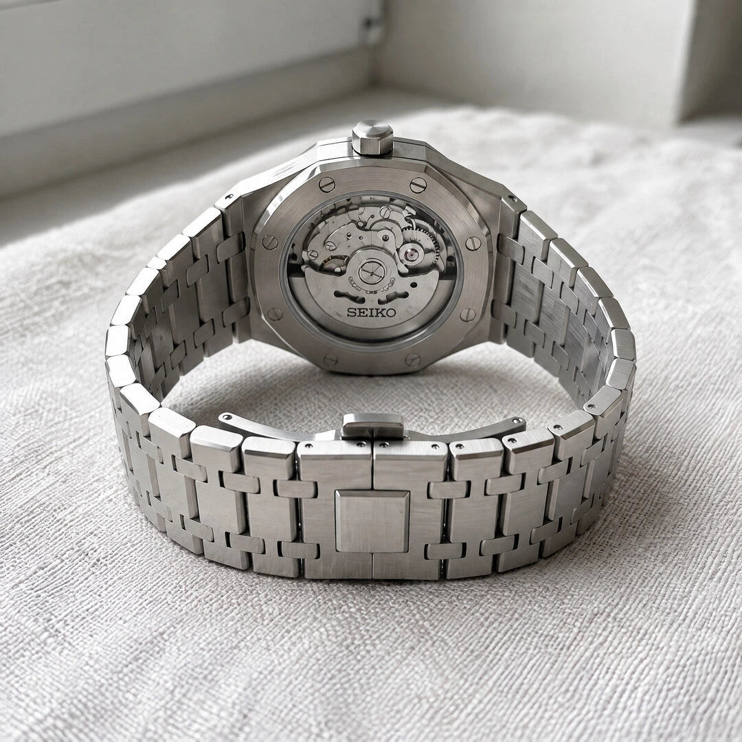 Mod | Royal Oak Skeleton — Trasera y broche