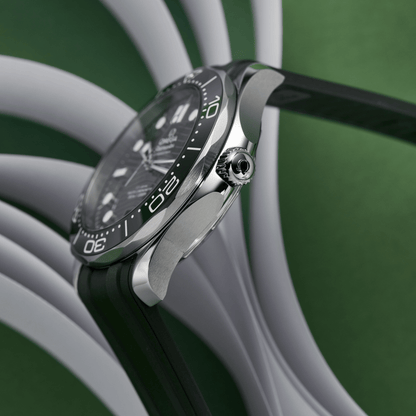Seamaster Diver - Green Dial Rubber Strap