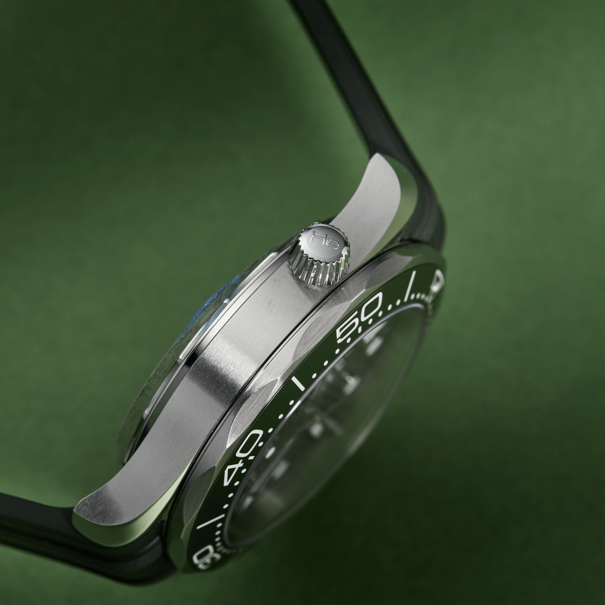 Seamaster Diver - Green Dial Rubber Strap
