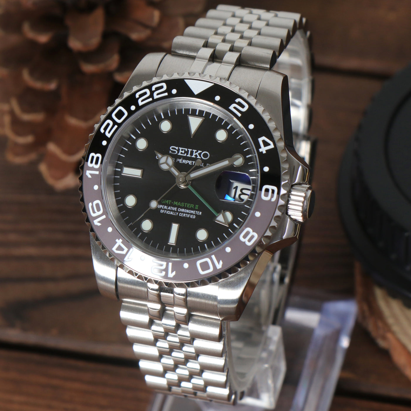 Mod | GMT Bruce Wayne