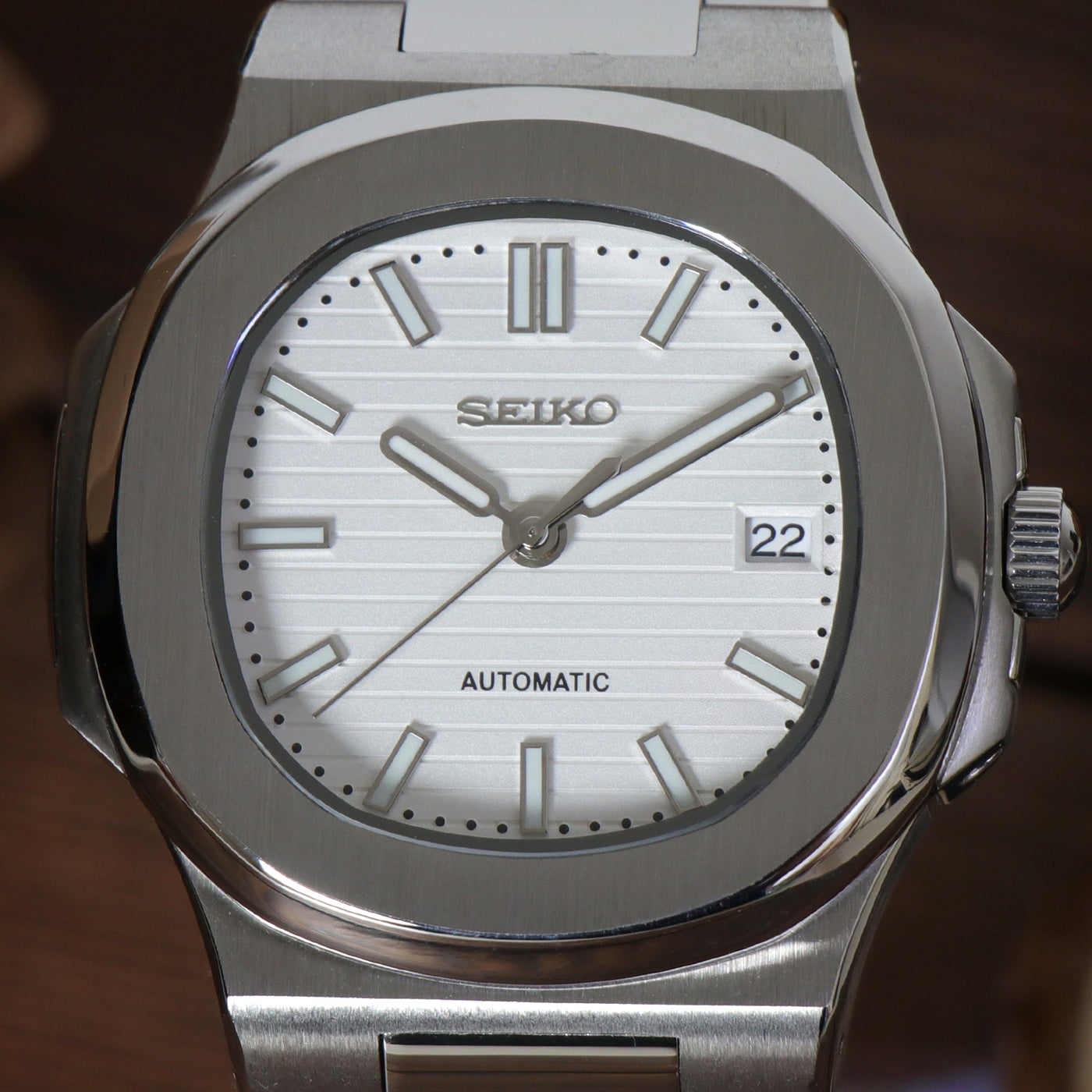 Mod | Nautilus White