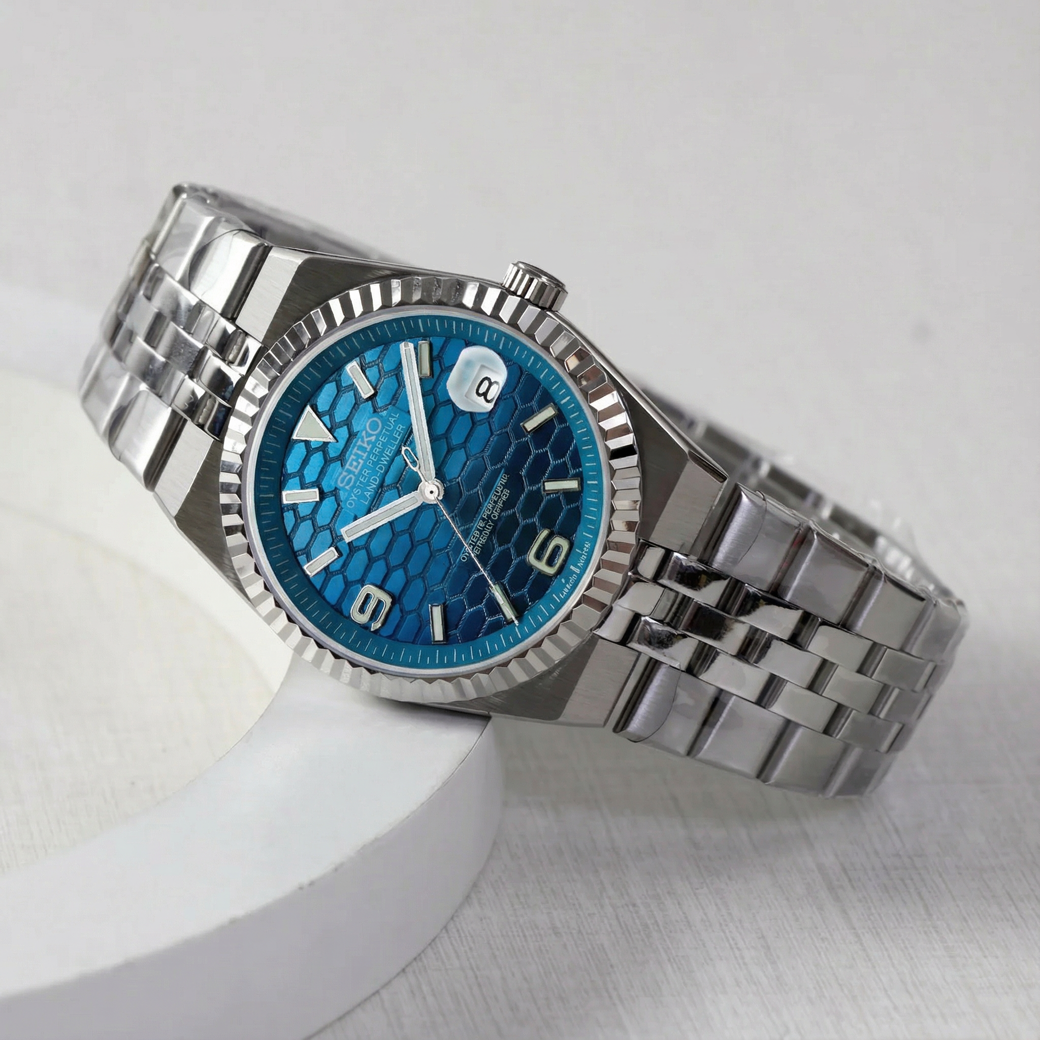 Mod | Land-Dweller Royale Blue