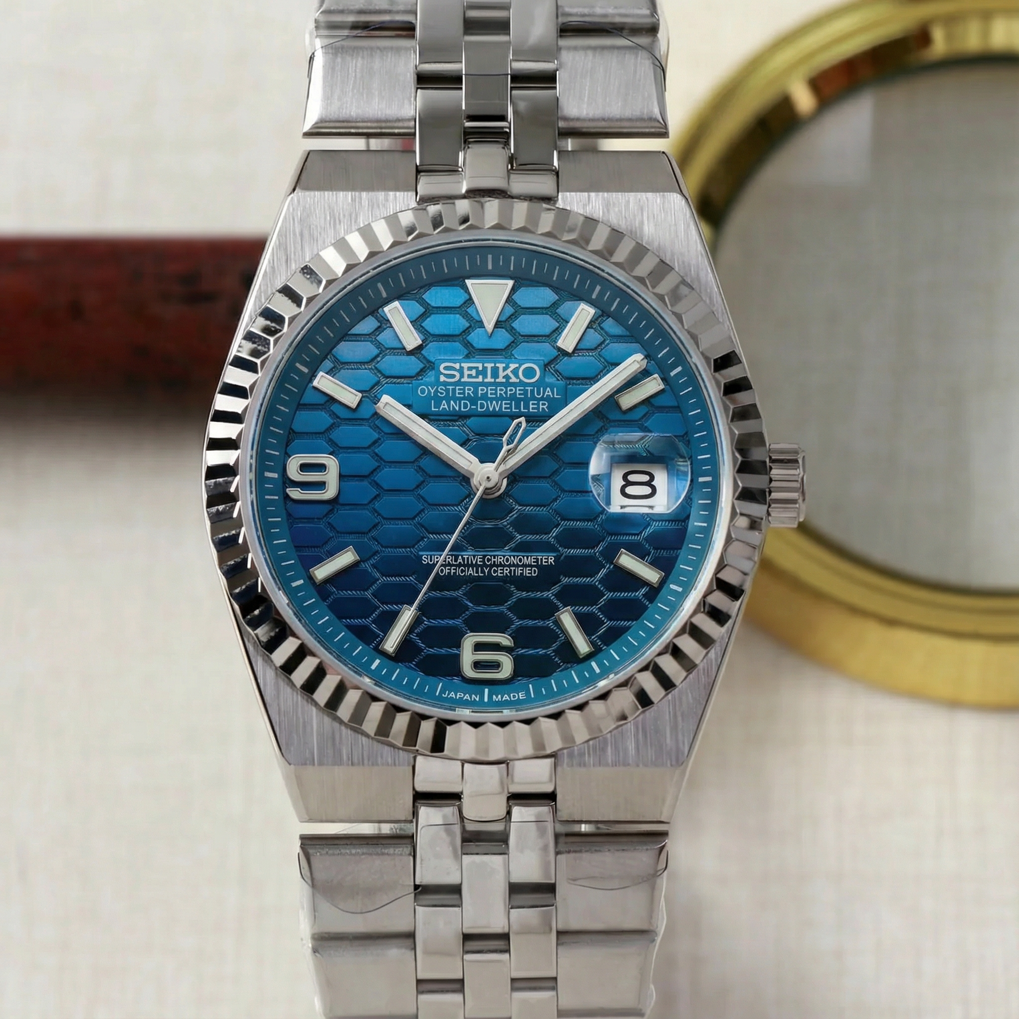 Mod | Land-Dweller Royale Blue