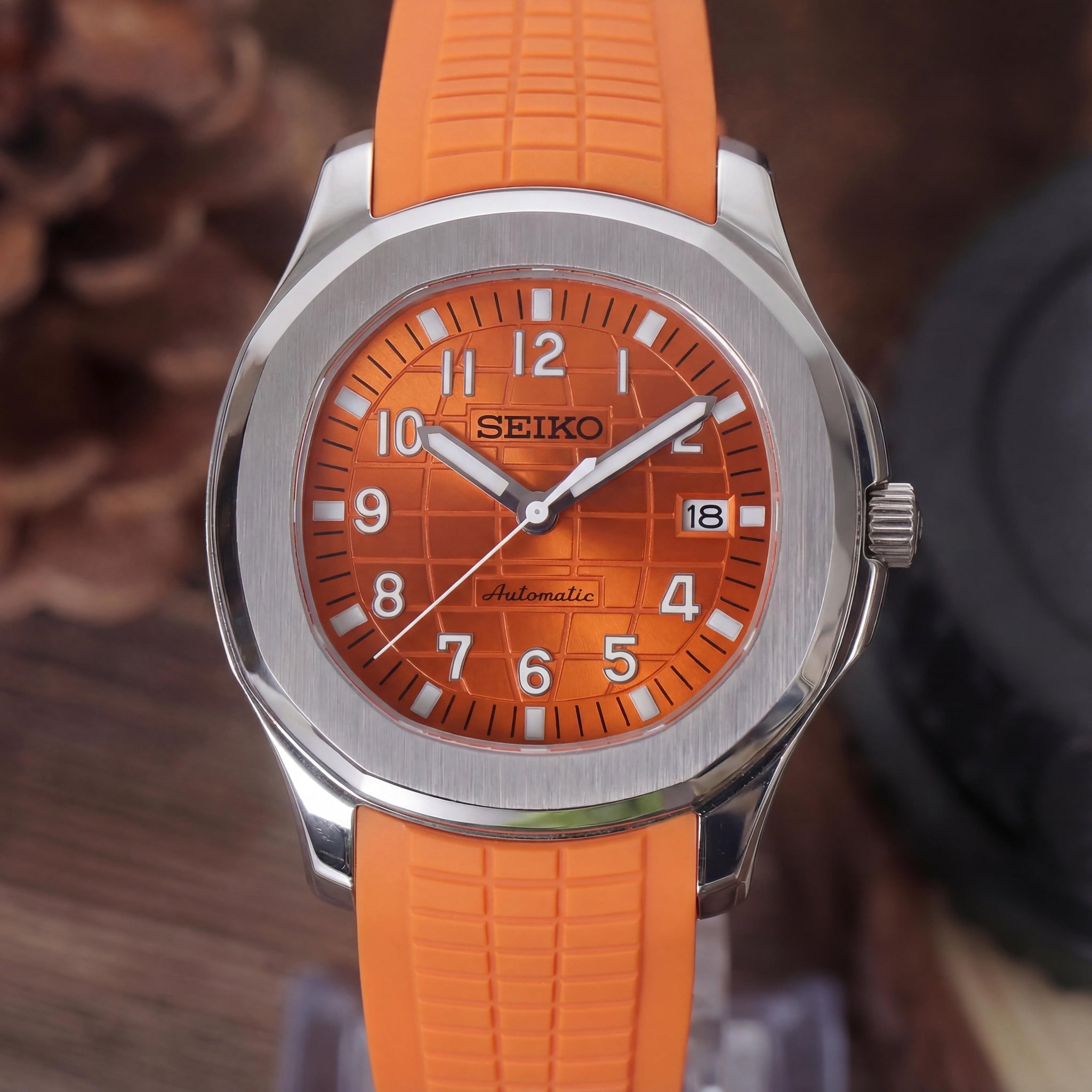 Mod | Aquanaut Orange